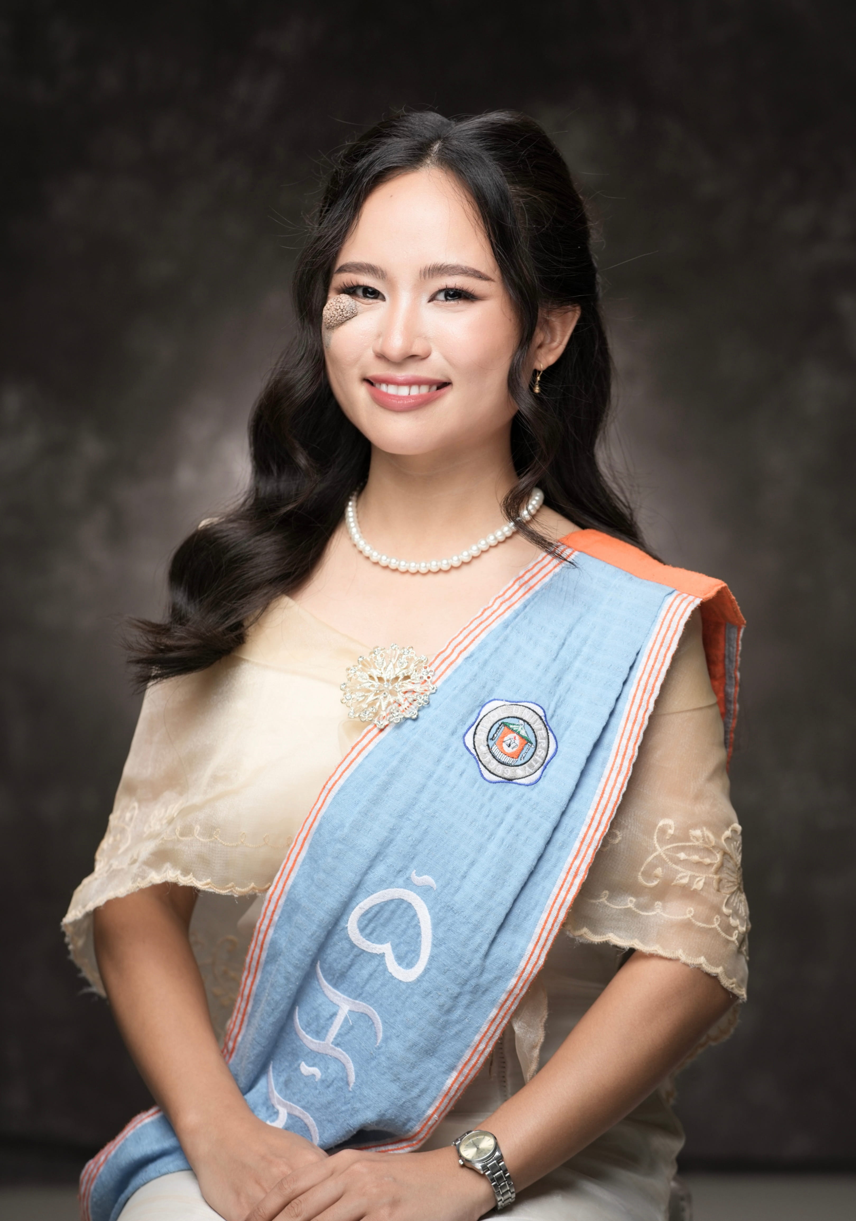 Nicole Fetalcorin graduated cum laude with a Bachelor of Arts in Communication at Bicol University on June 15.