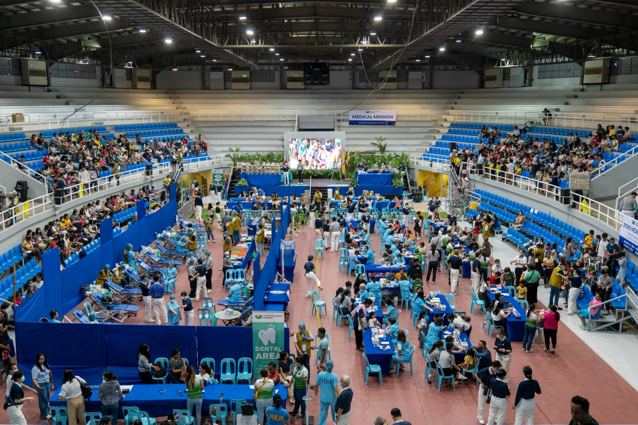 Patients start to gather inside the Zamboanga del Norte Convention and Exhibition Center on Day 1 of the medical mission.