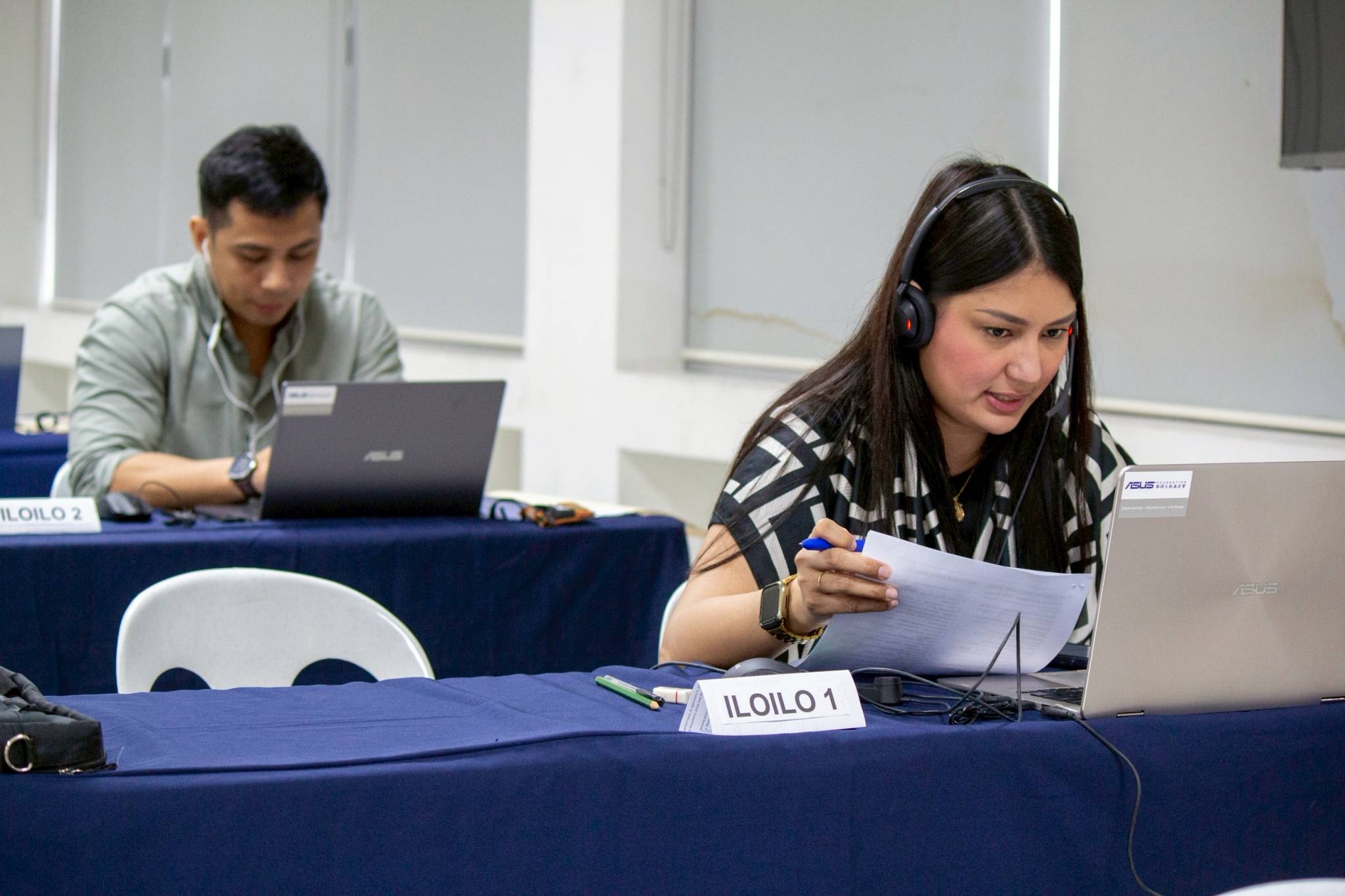 Guest interviewers reviewed the resumes provided and asked essential questions, offering feedback to help the scholars improve.