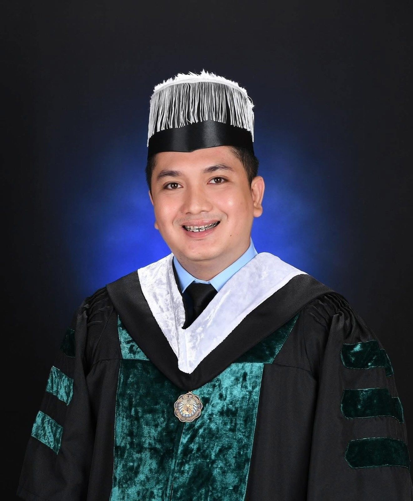 Edil-Joshua Ganas, 29, graduated with a degree in Doctor of Medicine- Master in Public Health from Ateneo de Zamboanga University School of Medicine.