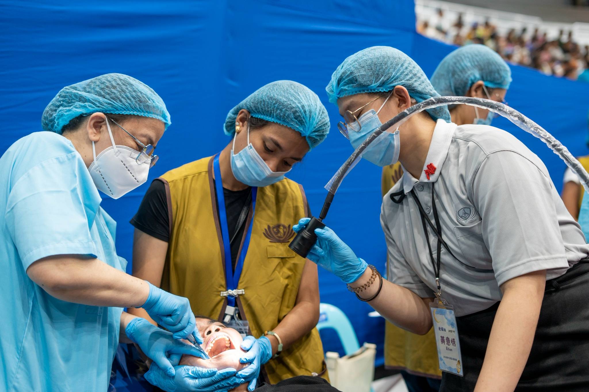 TCU students were also present in assisting the dental area. 