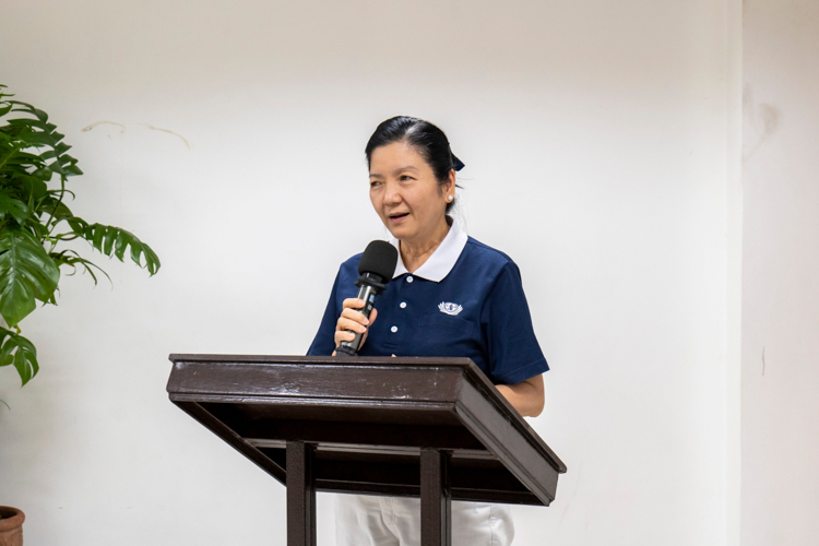 Besides reminding caregiving and welding beneficiaries to treasure the scholarships given to them, Rosa So, head of Tzu Chi’s Education Committee, encouraged them to reach out in the event they encounter challenges during their studies. “Open up to our staff. They are willing to listen to you. Remember the donors who contributed to your scholarship. Don’t let it go to waste,” she says.