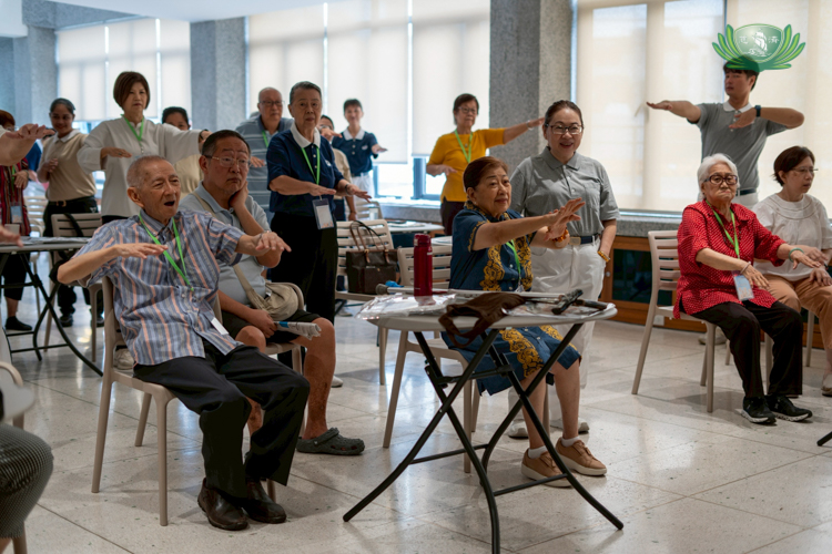 Like previous Golden Age Academy sessions, Session 4 began with sitting and standing exercises.