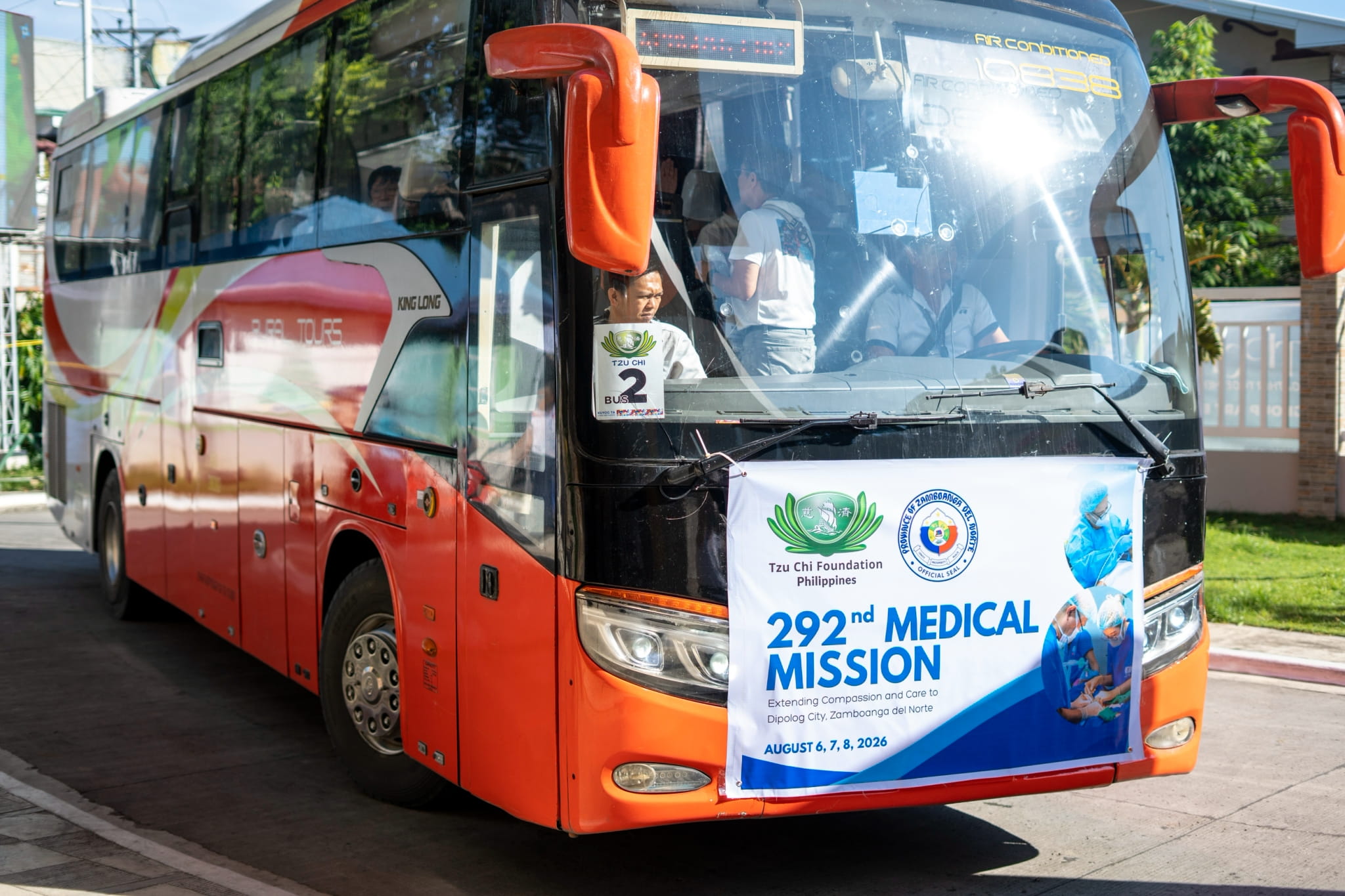 TIMA volunteer doctors arrive at Dipolog Airport early on August 6. 