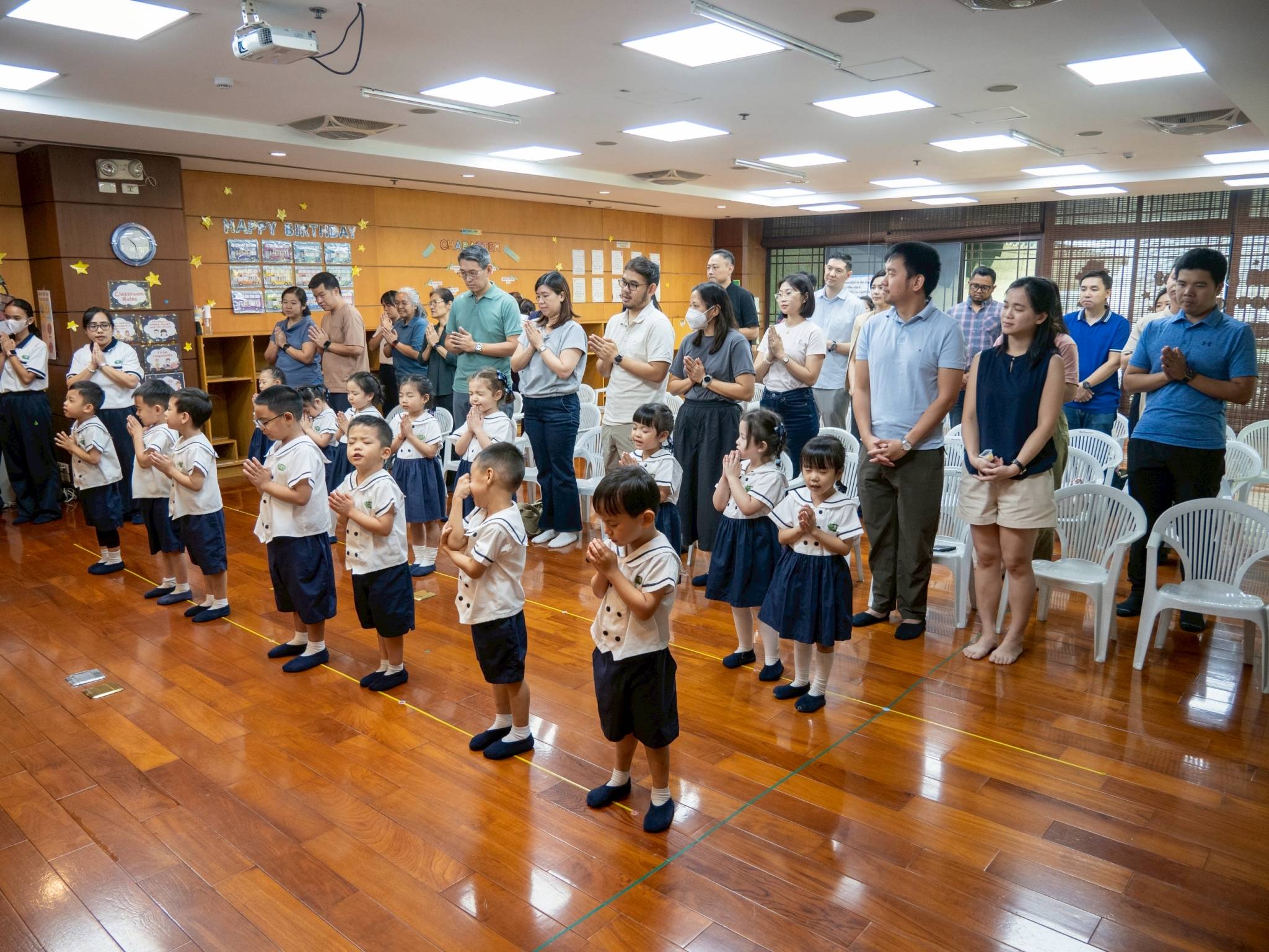 The preschoolers led the prayer for a peaceful and heartfelt closing of the program.