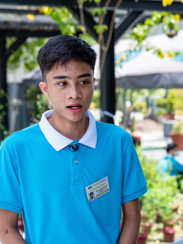 Nick Angelo Pardilla is pursuing his Bachelor in Business Technology Livelihood Education (major in Information and Communication Technology) at the Polytechnic University of the Philippines. 【Photo by Daniel Lazar】