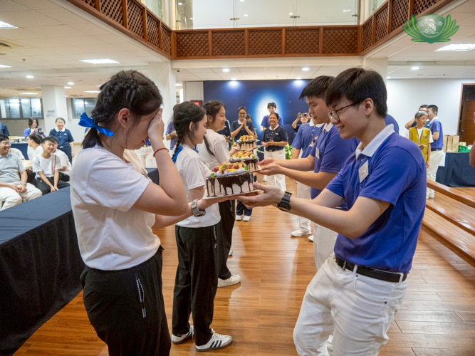 What they thought was a reprimanding from Camp Disciplinarian Jedd Lee turned out to be an unexpected birthday greeting for June celebrants Emily Ann Zhang, Morgan Chua, Zydney Faye Lim, Ashley Yu, and Celina Lim.