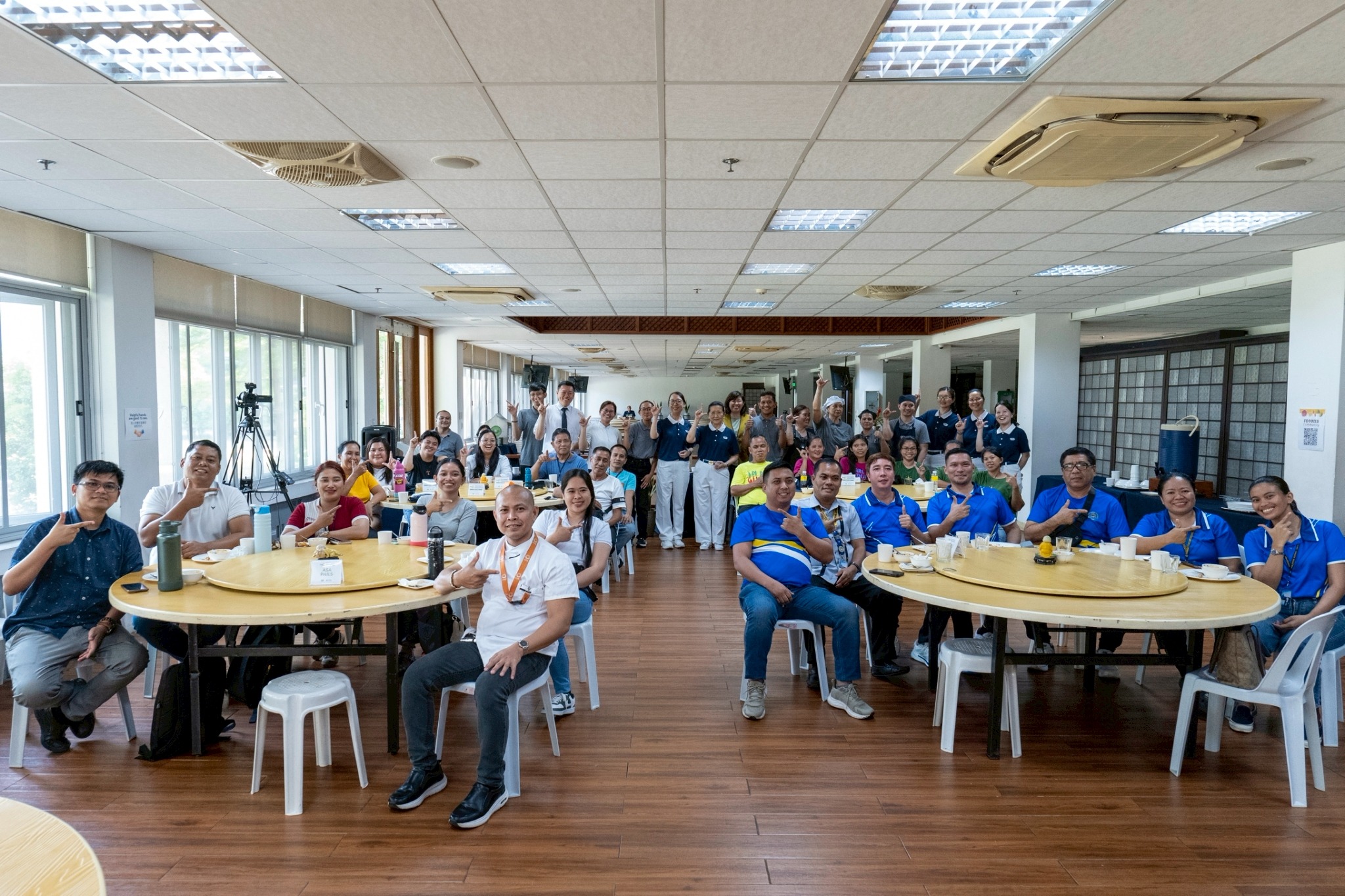 Tzu Chi staff, volunteers, and participants pose for a group photo after the Veg Up Culinary Training, celebrating a meaningful step toward turning plant-based food advocacy into practical action.
