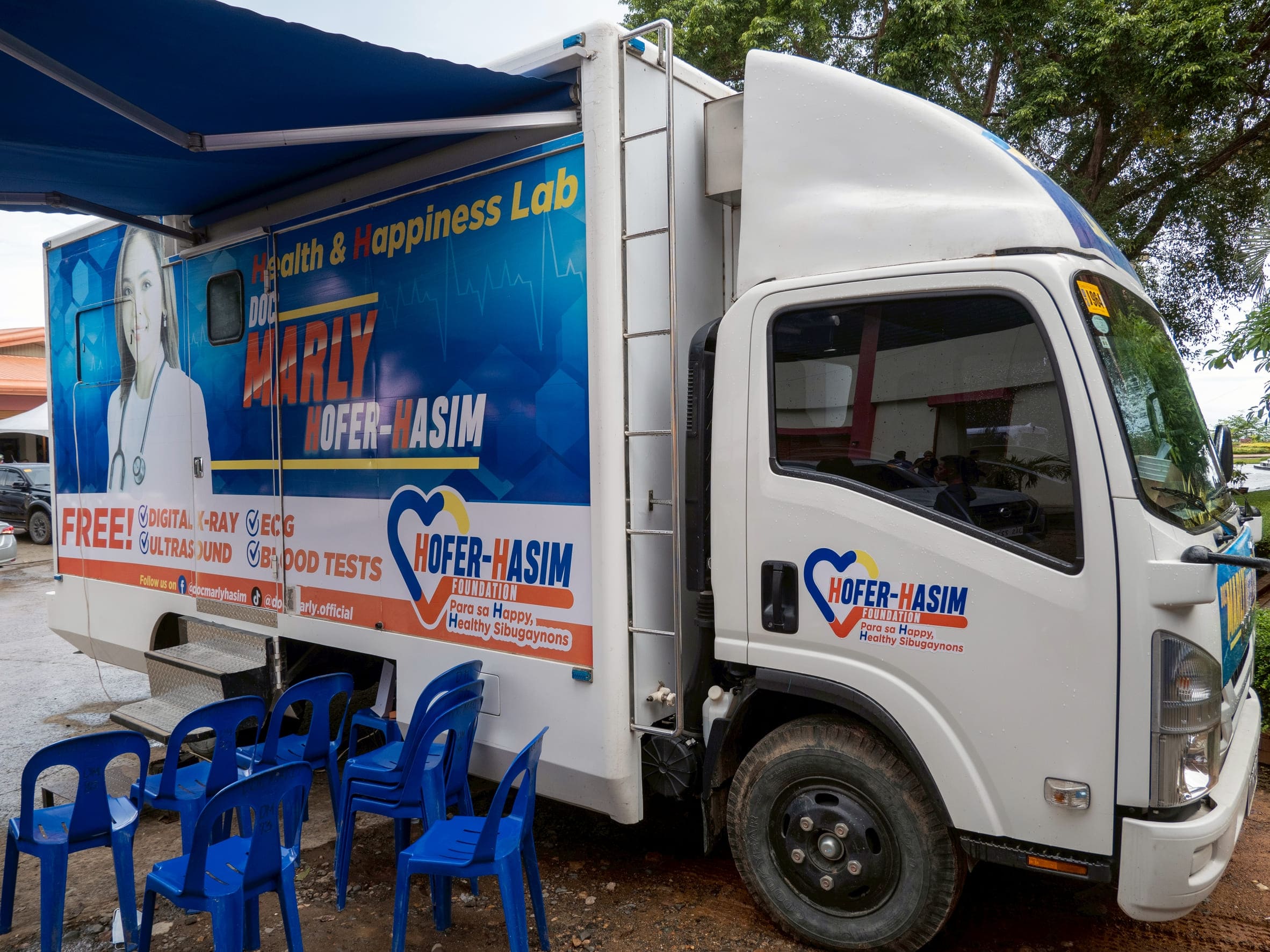 Digital x-ray, ECG, ultrasound, and blood tests are offered in a mobile clinic van provided by Congresswoman Dr. Anna Marlesa Hofer Hasim. 