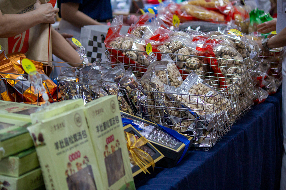 Snacking made good, bazaar-goers can browse through a colorful assortment of flavorful, plant-based treats.