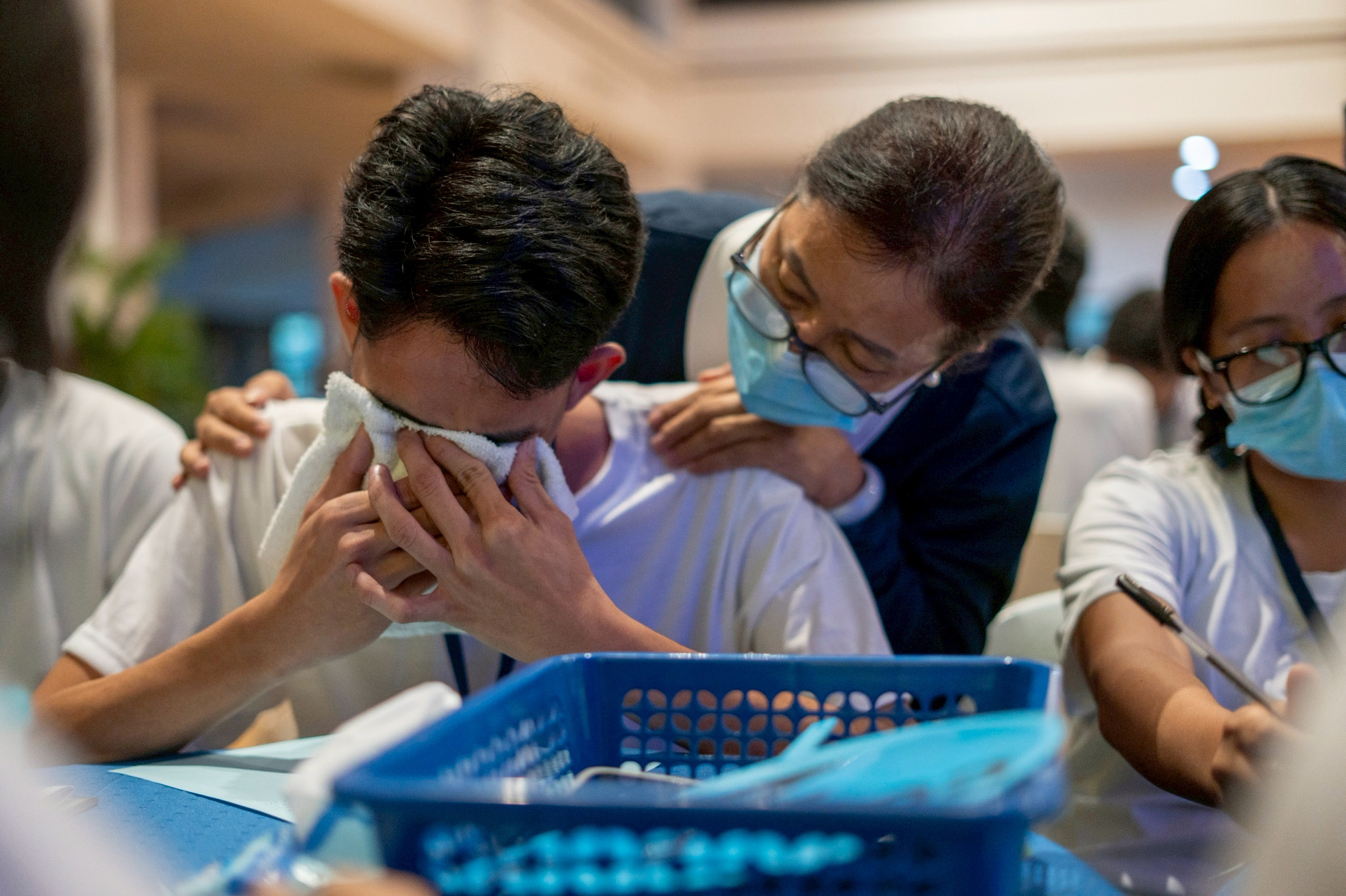 Tears are a given in every talk on “Filial Piety.” The activity reminds scholars to appreciate their parents even if they can be strict or demanding. 