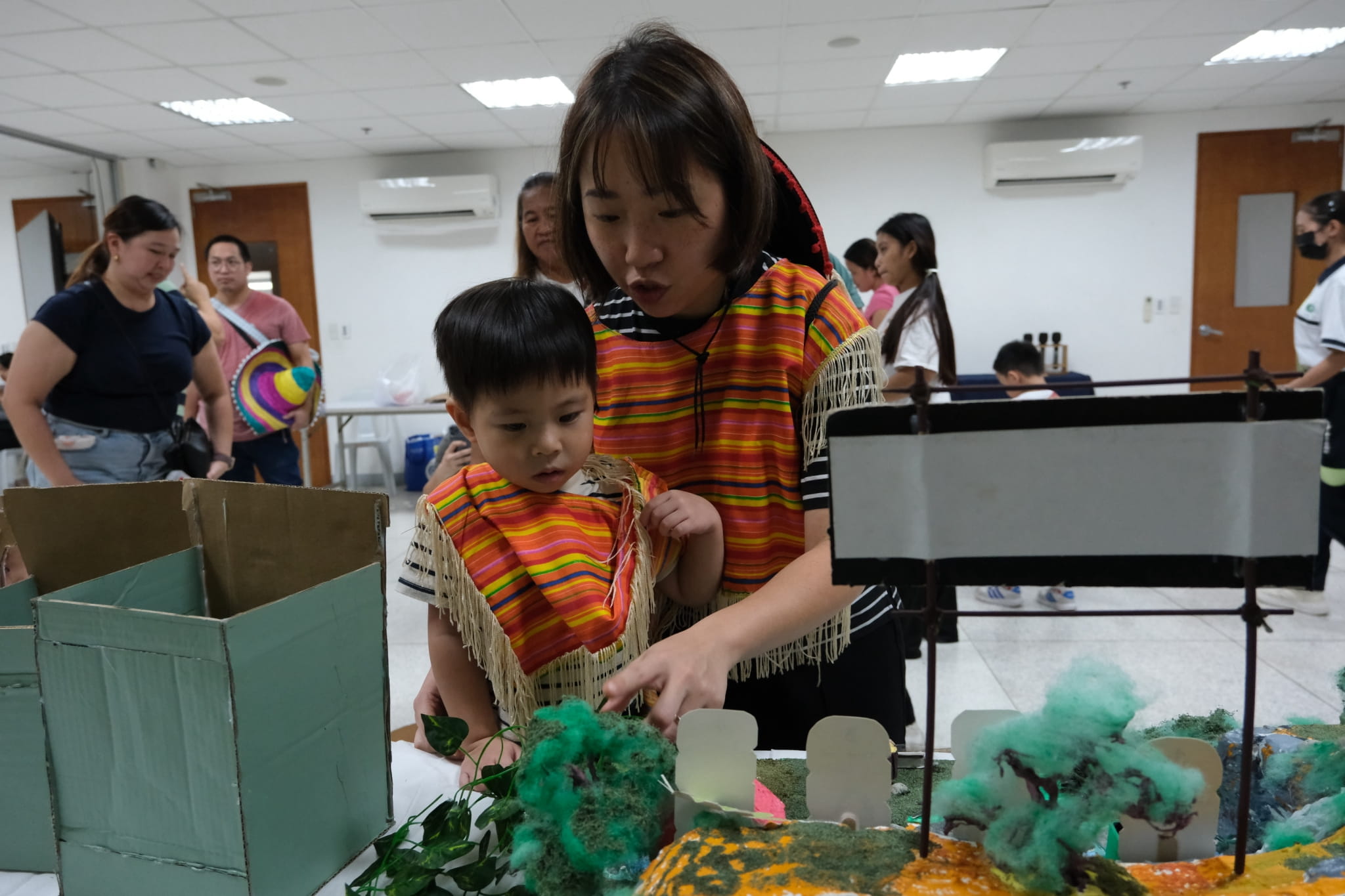 New Zealand’s booth offers young learners more ways to discover and appreciate nature.