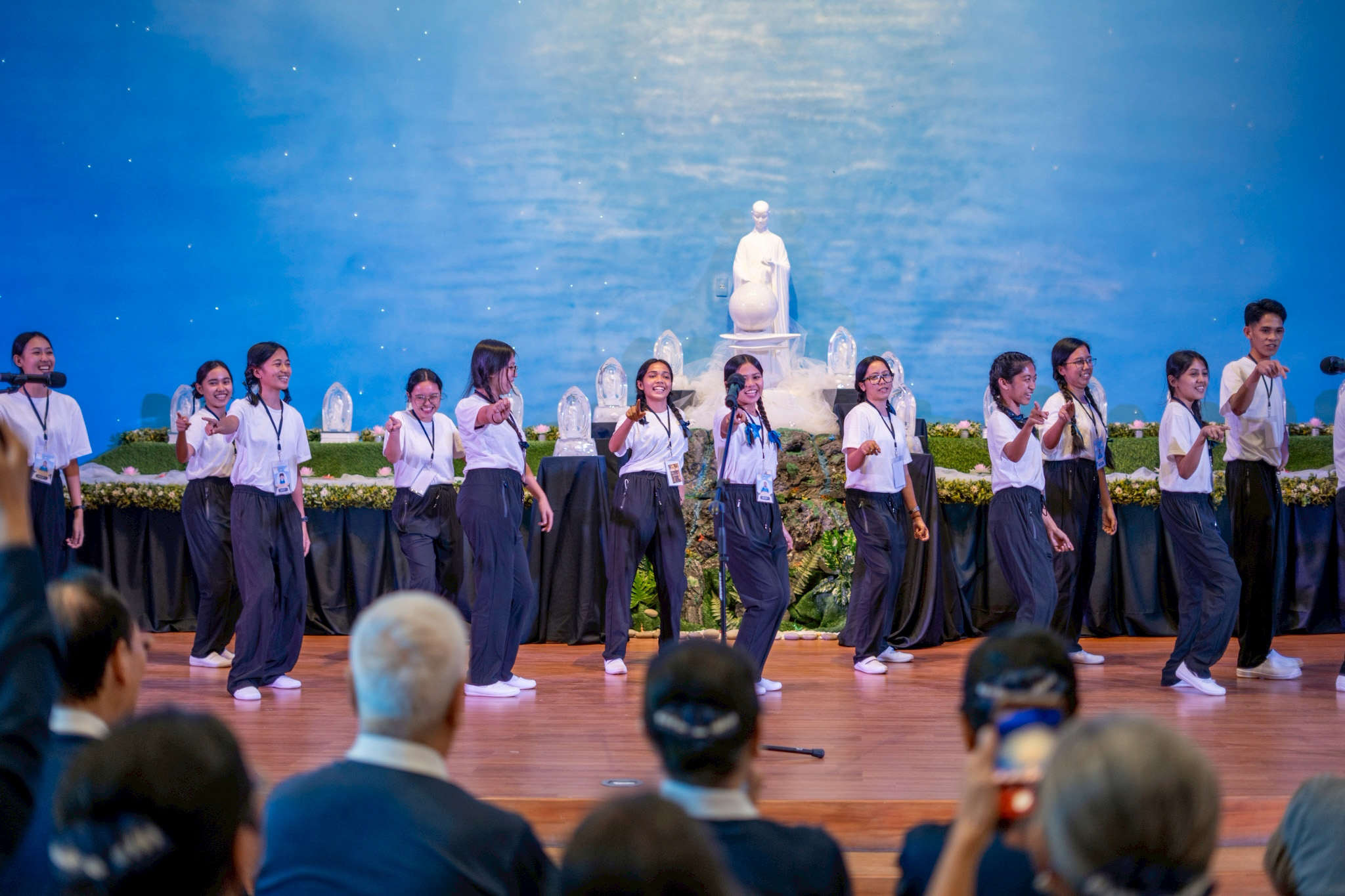 From dances to songs and skits, scholars perform for volunteers at Gratitude Night. 