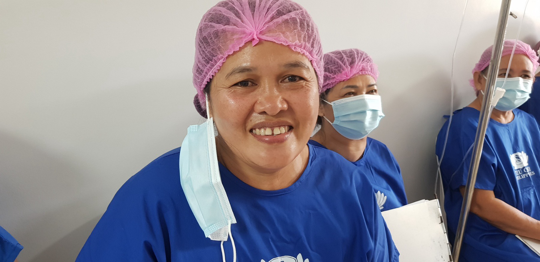“A little nervous but very happy” is how Emy Bularo describes her feeling before her goiter surgery. 