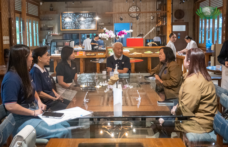 A meaningful discussion on providing support to indigent patients and their organizations’ work takes place between Tzu Chi Philippines, Globo Asiatico, and Transmedic Philippines.