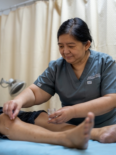 Dr. Regina Talavera, an anesthesiologist at Chinese General Hospital and Medical Center, has years of acupuncture training. She first studied it in training centers at the University of the Philippines and Ateneo de Manila University, and continues to hone her skills with doctors from Tzu Chi Medical Center in Hualien, Taiwan.