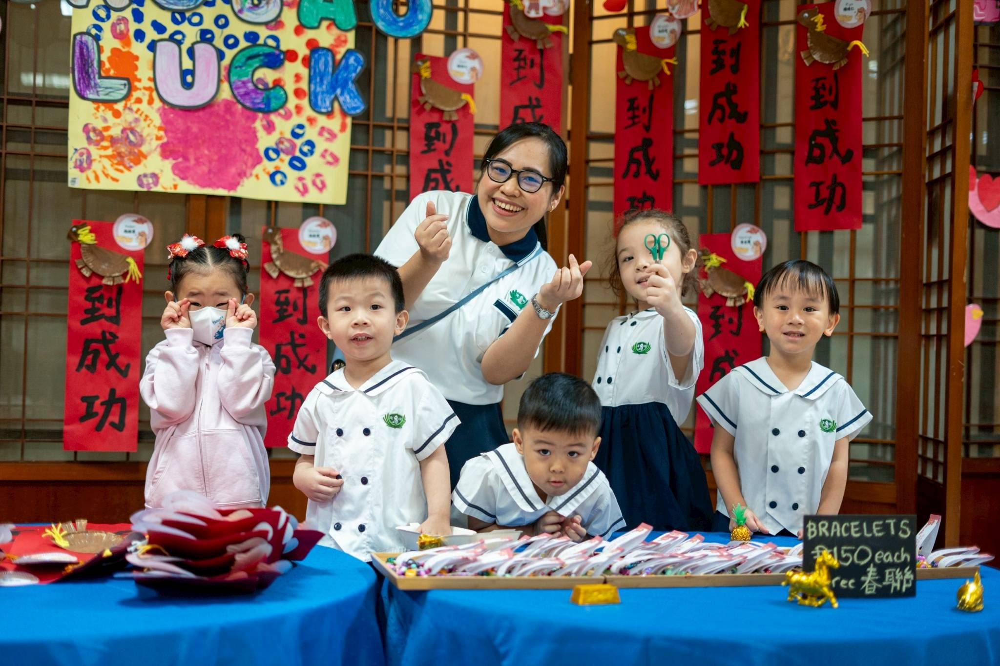 Ready and steady, the young vendors were ready to welcome customers.