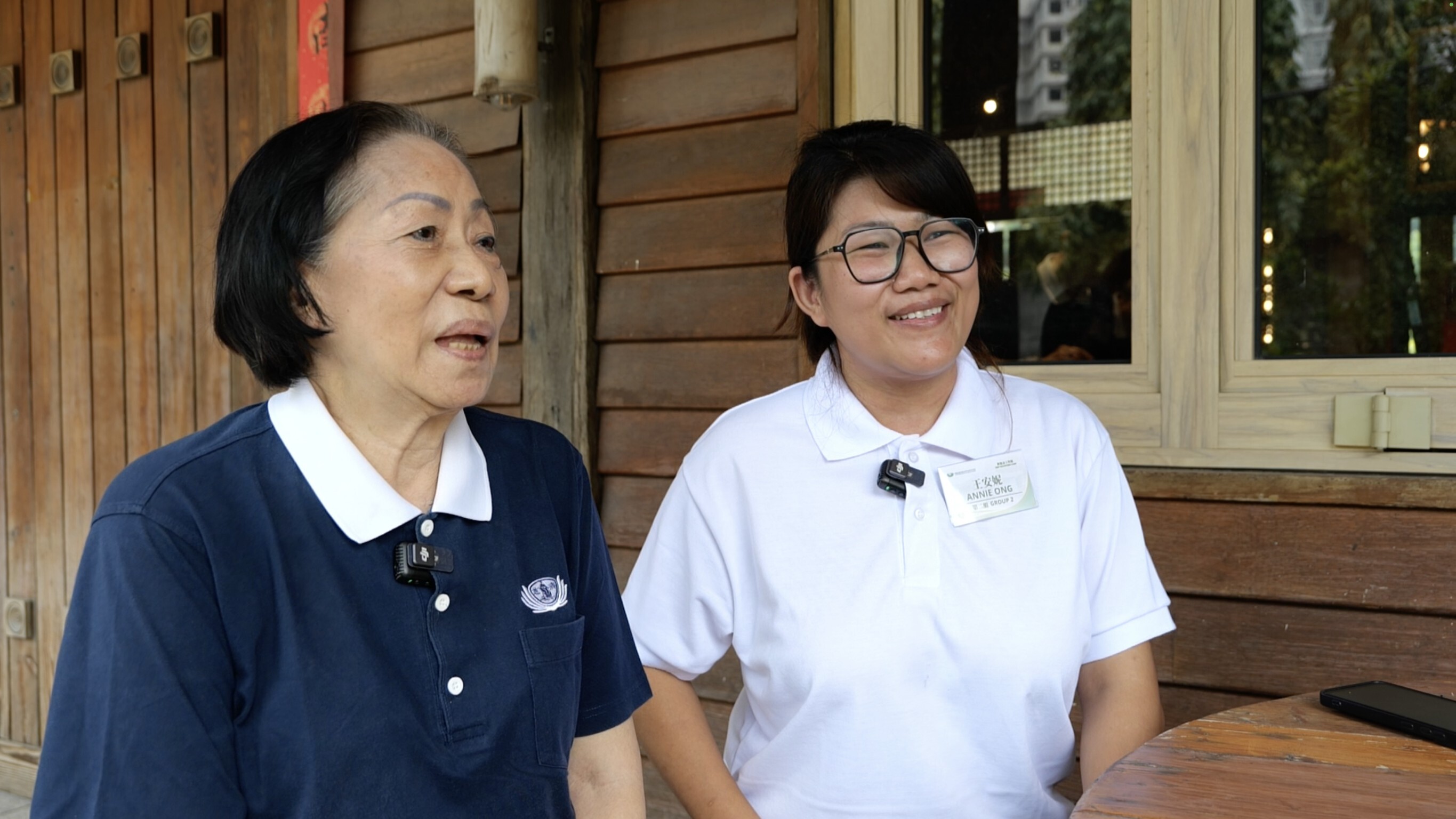 Though not related by blood, Catherine Ching (left) and Annie Ong have a genuine affection for each other. Annie credits Catherine’s tough and unconditional love for shaping her into the person she is today. “Auntie, thank you for everything,” she says. “As long as you’re good, I’m happy,” says Catherine.