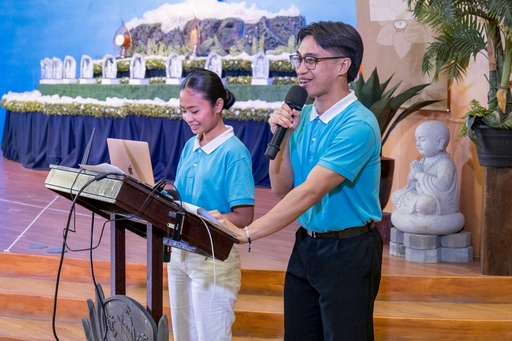 Scholars Sydney Alipao (left) and Rainiel Manansala host the first Humanity class for academic year 2025-2026.