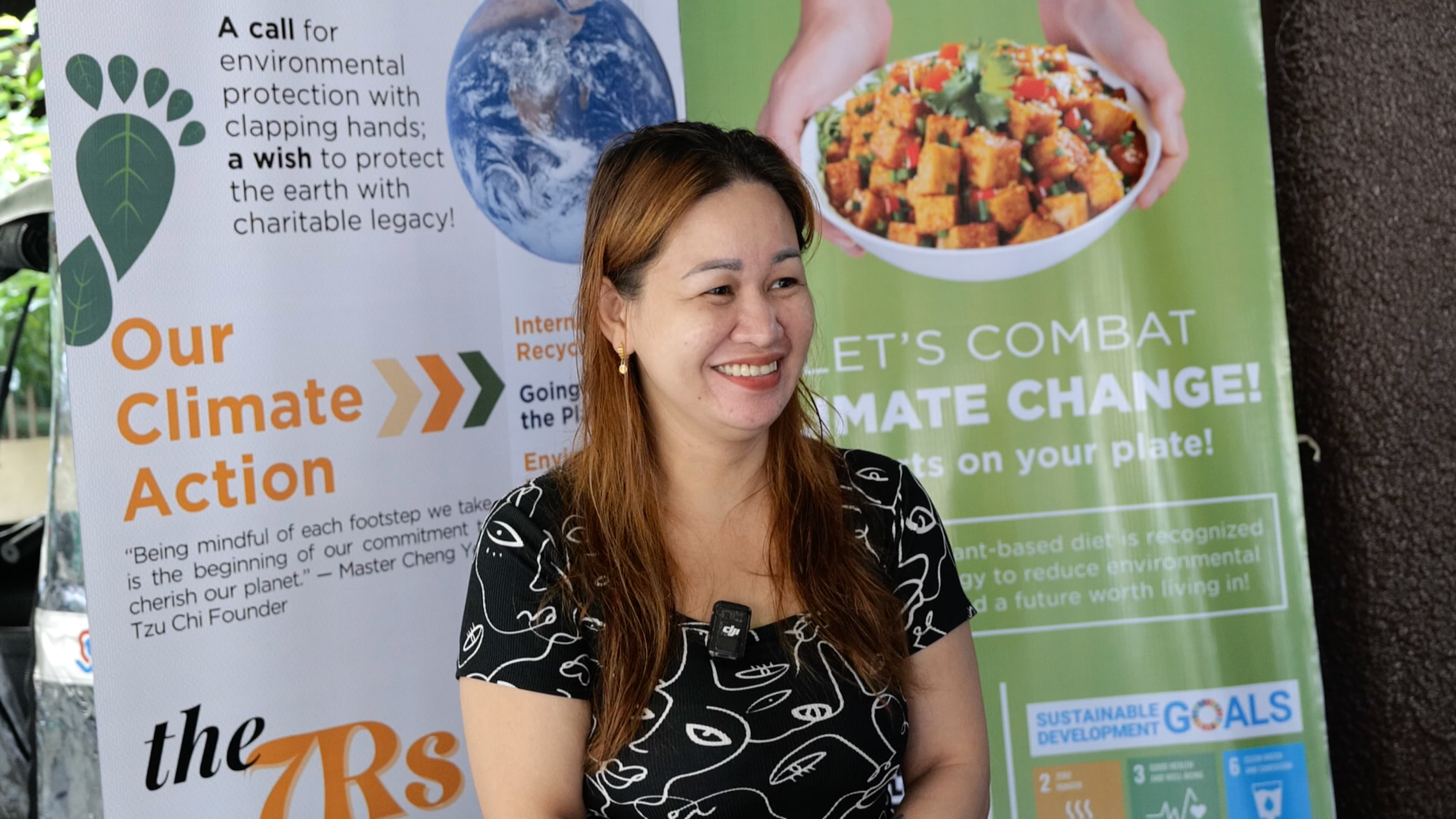 Parent Anne Apdua, who was already familiar with Tzu Chi’s disaster relief and healthcare efforts, discovers its plant-based food advocacy for the first time. She is excited to try the plant-based recipes at home. Plant-based recipes are also available on the Veg-Up! website.