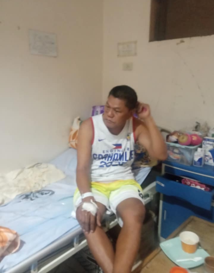 After surviving a ruptured blood vessel in his head, Kenneth Baluyut’s father is now recovering and slowly returning to work to help his children finish their studies.