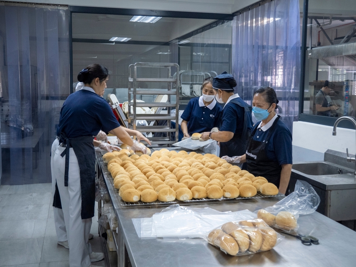 Over 3,000 pieces of pandesal were baked from scratch. 