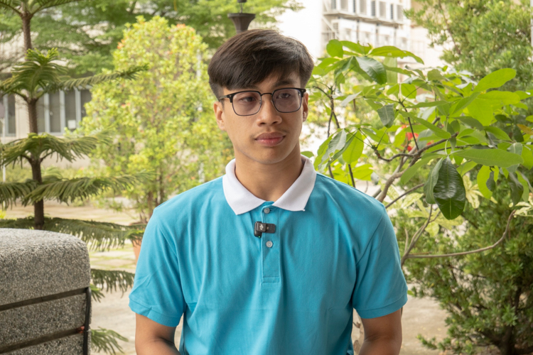 Fires are a common occurrence in Rainiel Manansala’s neighborhood, but the one last February 12 was the first time a blaze reached his home. “We were not prepared,” says Manansala, a Tzu Chi scholar from the Polytechnic University of the Philippines taking his Bachelor of Secondary Education major in Social Studies.