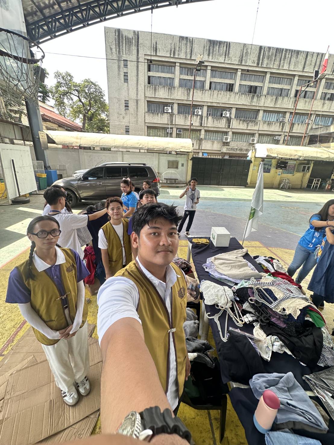 Through teamwork and service, Tzu Chi Youth Zamboanga actively supports and helps facilitate the initiative.