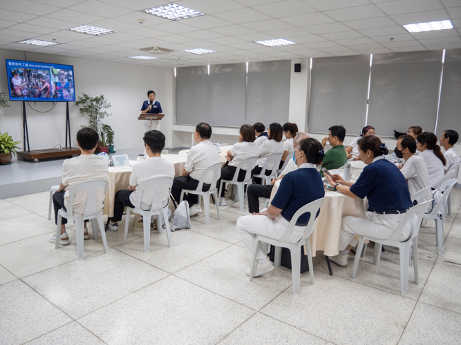 Tzu Chi Education Committee Head Rosa So highlights unique aspects of Tzu Chi’s scholarship program, which nurtures education, character, and health.