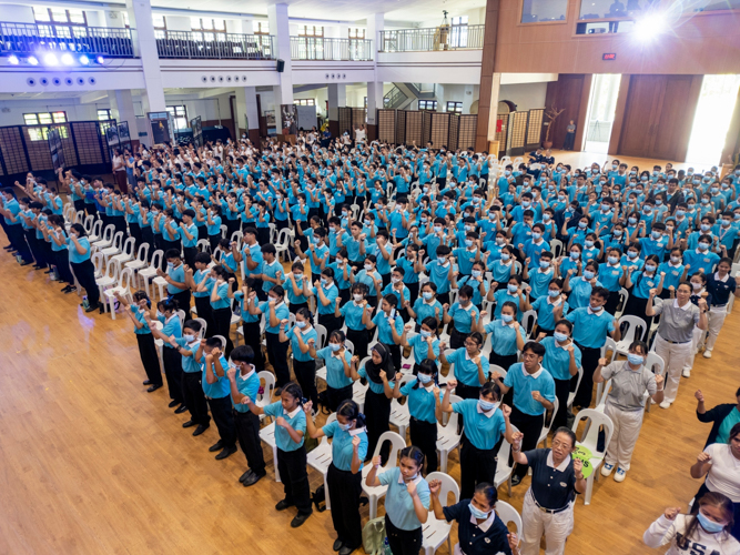 Jing Si Hall was a full house for the September 8 Humanity class on Tzu Chi etiquette.