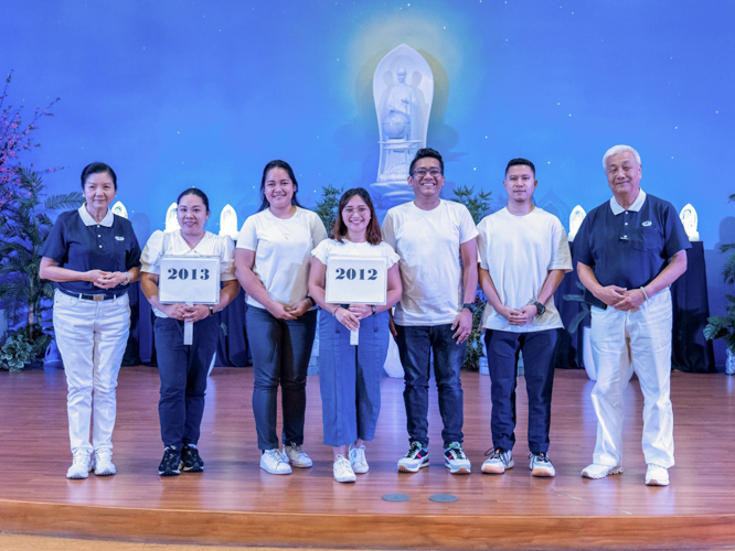 Tzu Chi scholar representatives from 2012 and 2013