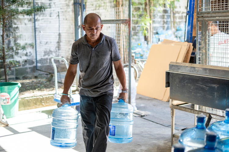 Water dispensers were constantly replenished so guests dining at the BTCC plaza stayed hydrated.