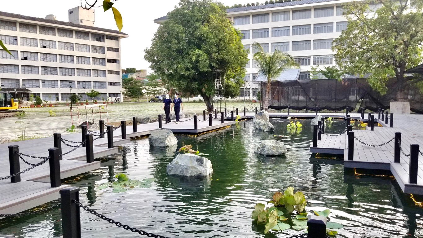 The Lotus Pond area will showcase a variety of herbal plants, spice plants, and garden plants.