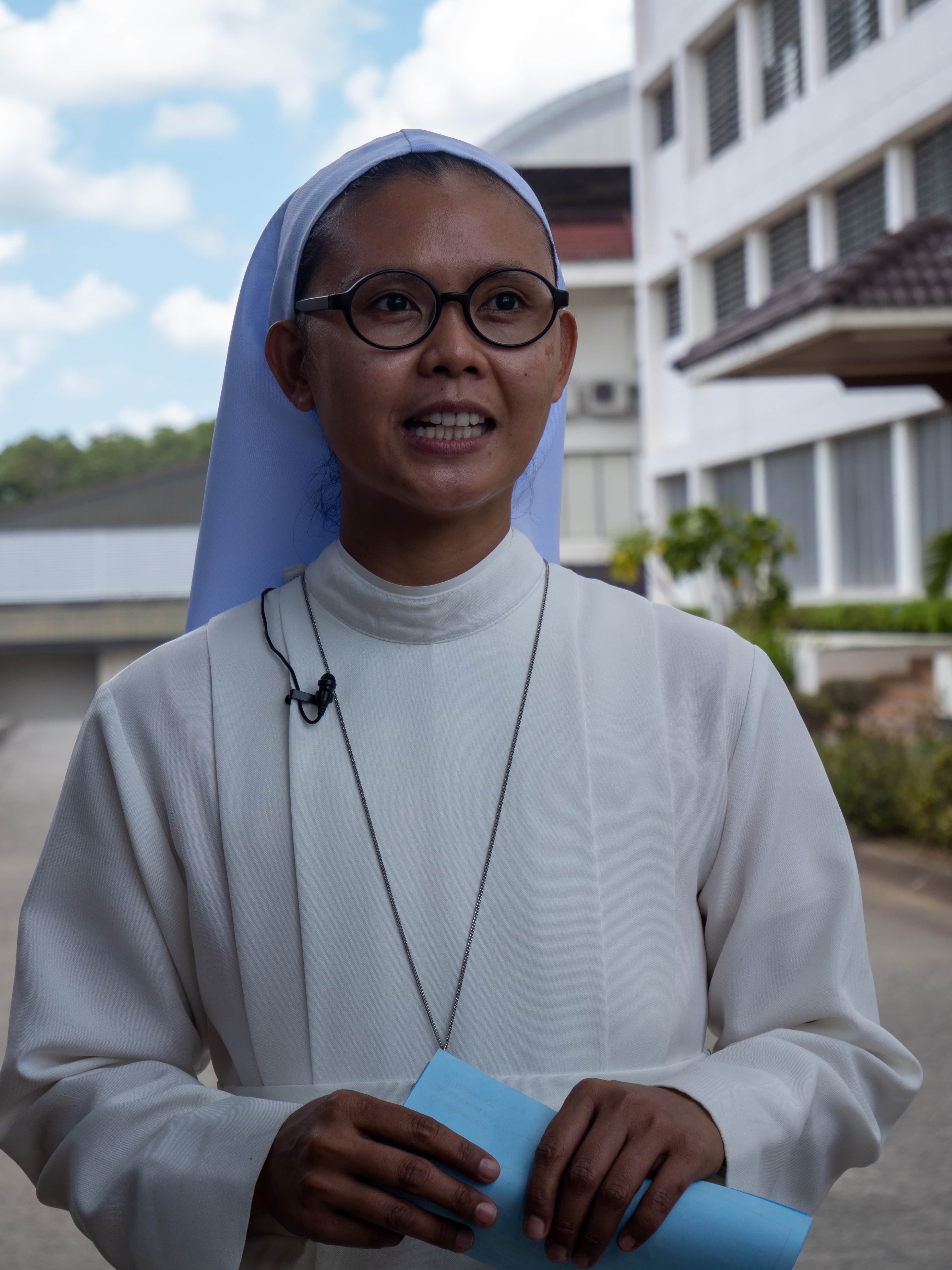 Sr. Myla Mora is in charge of the kitchen at Girlstown. “It’s really very important for us, especially for these growing children, to have nutritious food,” she says.【Photo by Matt Serrano】