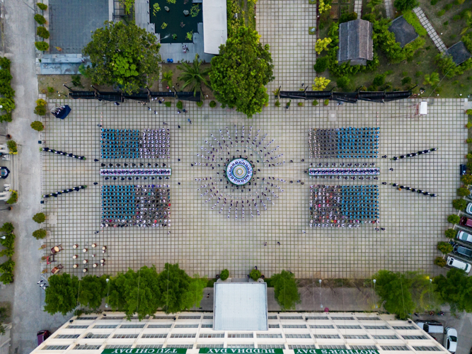 Aerial shot of the Buddha Bathing Ceremony for the 3-in-1 celebration of Buddha Day, Mother’s Day, and Tzu Chi Day on May 14, 2023 at the Buddhist Tzu Chi Campus in Sta. Mesa, Manila. 【Photo by Daniel Lazar】