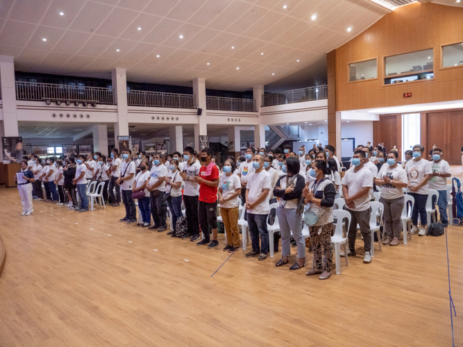 102 long-term medical assistance beneficiaries attended September 10’s Charity Day at the Jing Si Auditorium in Buddhist Tzu Chi Campus, Sta. Mesa, Manila.  【Photo by Matt Serrano】