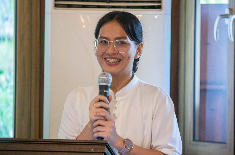 “Thank you, Tzu Chi Foundation, for being the light when it was too dark for me to continue my degree,” says Daniella Macogue, a former Tzu Chi scholar from Universidad de Manila, now a social worker in the Tzu Chi Charity Department.