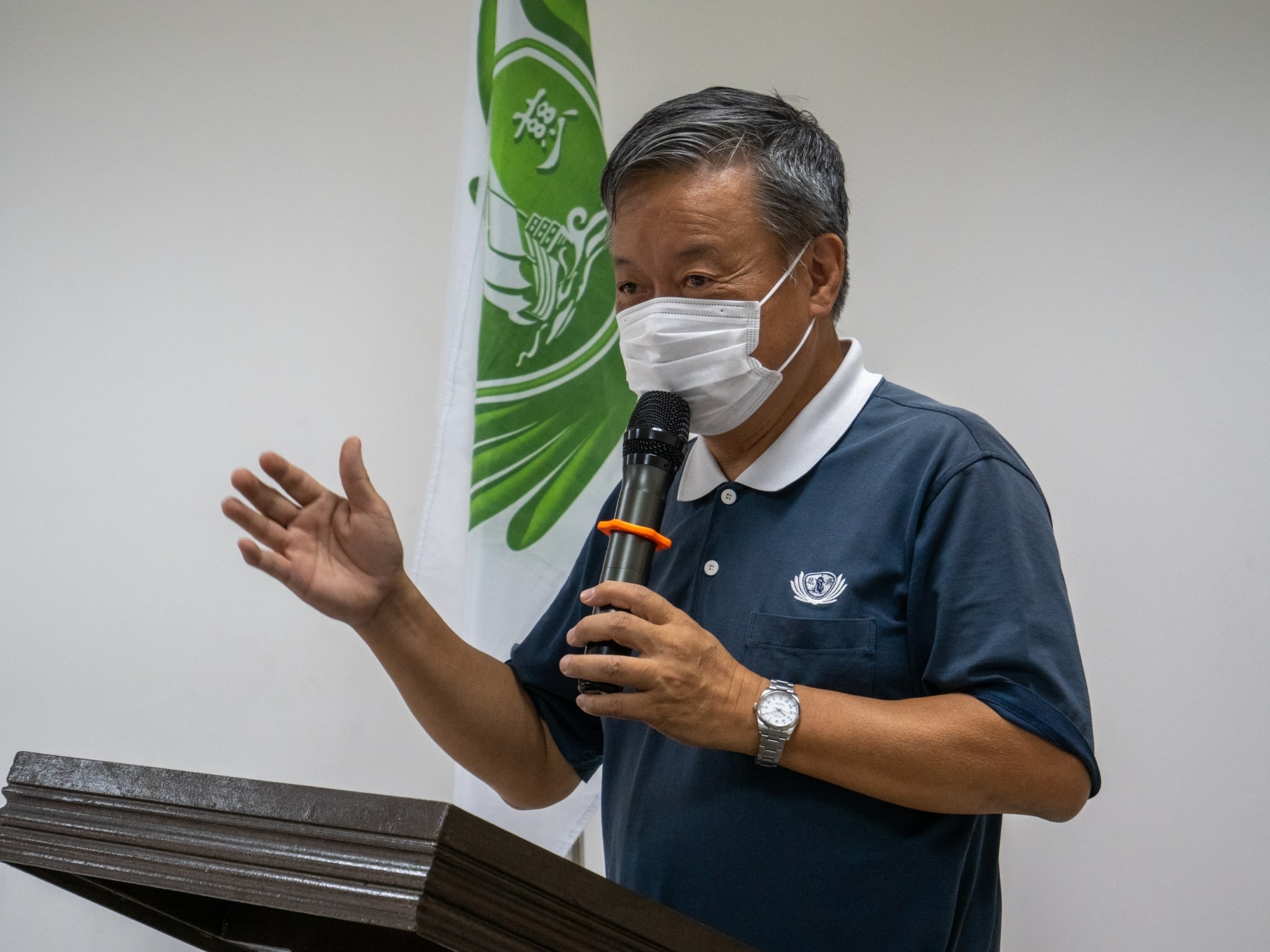 “And after having my needs met, I asked myself, ‘what else could make me happier’? And I found the answer in Tzu Chi—that is, to help other people,” says Tzu Chi volunteer Johnny Kwok.【Photo by Jeaneal Dando】